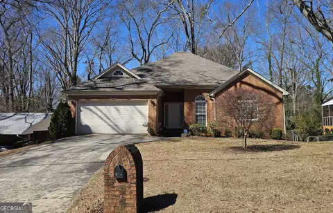 2779 Knollview Dr, Decatur, GA 30034