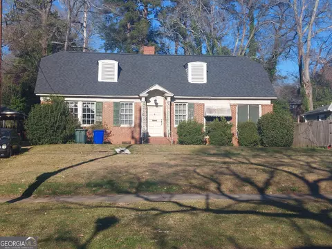 847 Nottingham Dr, Macon, GA 31211