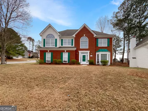 2180 Sugarbirch Dr, Lawrenceville, GA 30044