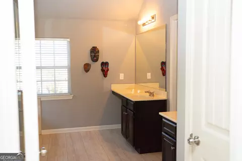 Entry Way - 7625 Bowhead Ct, Fairburn, GA 30213 photo 3 of 3
