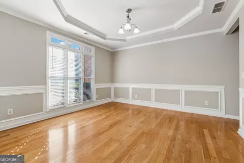 Living - 225 Gladeside Path, Suwanee, GA 30024 photo 2 of 6