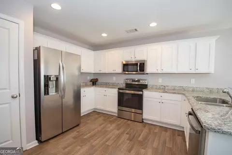 114 Meadowbrooke Dr, Milner, GA 30257 photo 7