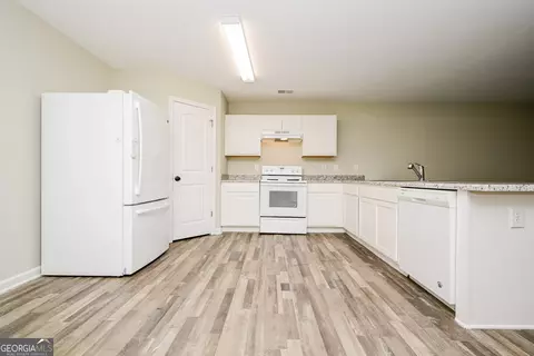 415 Arthurs Ln, Covington, GA 30016 photo 6