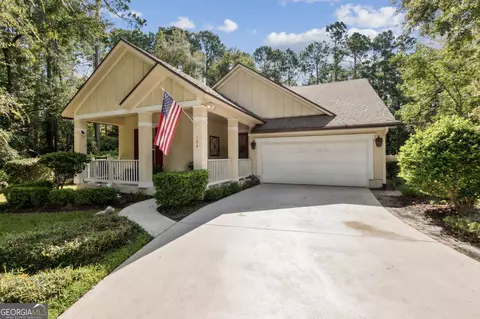 184 Providence Park Cir, Saint Marys, GA 31558