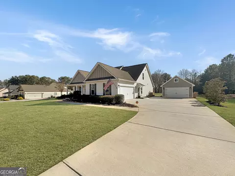 105 Reserve Pl, Senoia, GA 30276