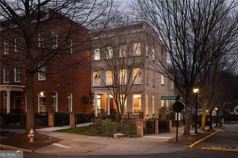 895 Inman Village Pkwy NE, Atlanta, GA 30307