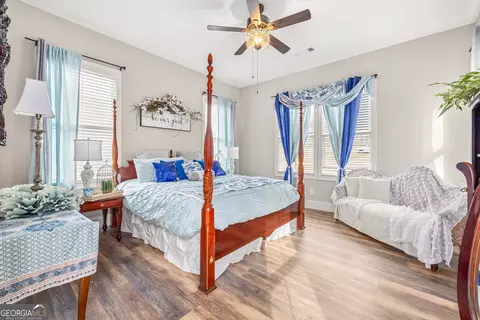 Bedroom - 1194 Aderhold Rogers Rd, Commerce, GA 30530 photo 2 of 2