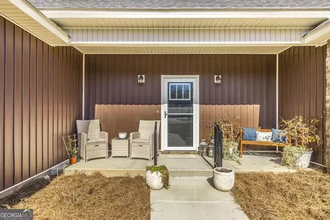 203 Hedge Row, Dublin, GA 31021 photo 10