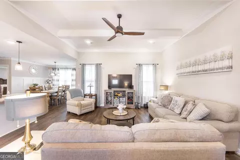 203 Hedge Row, Dublin, GA 31021 photo 7