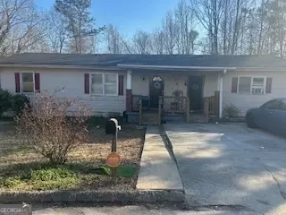 104 Houston St, Griffin, GA 30223