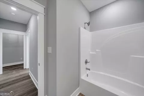 Entry Way - 215 Willowbrook Ln, Kathleen, GA 31047 photo 7 of 7