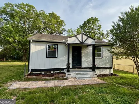 1263 Swann Dr, Gainesville, GA 30501