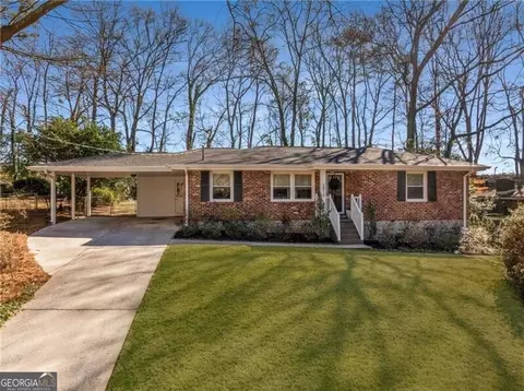 2919 Mount Olive Dr, Decatur, GA 30033