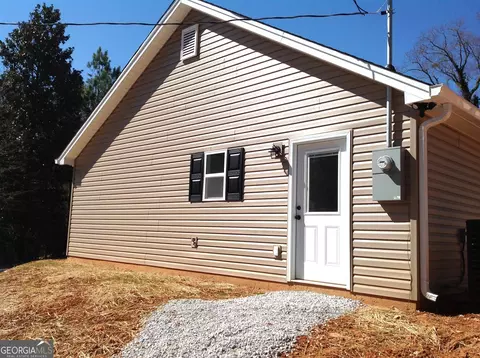 58 Taylor St, Fruithurst, AL 36262 photo 6