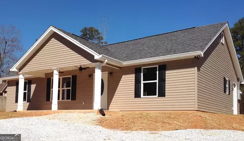 58 Taylor St, Fruithurst, AL 36262 photo 2