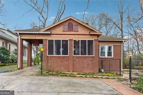 698 Bellemeade Ave NW, Atlanta, GA 30318