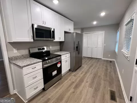 1008 Duncan Ave, Perry, GA 31069 photo 4
