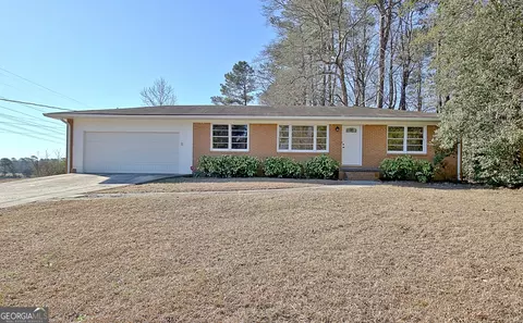 940 New Hope Rd, Fayetteville, GA 30214