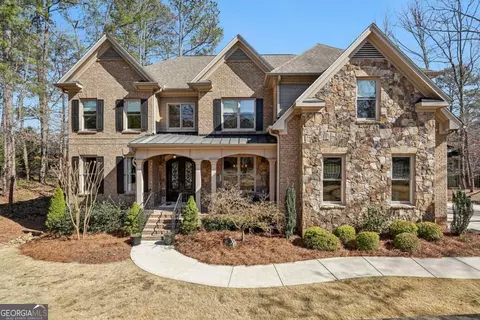 1781 Greystone Ct, Marietta, GA 30068