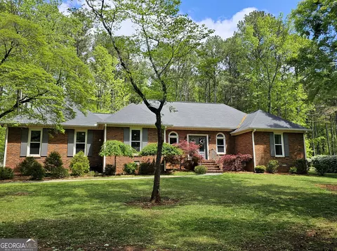 170 Royal Ridge Way, Fayetteville, GA 30215