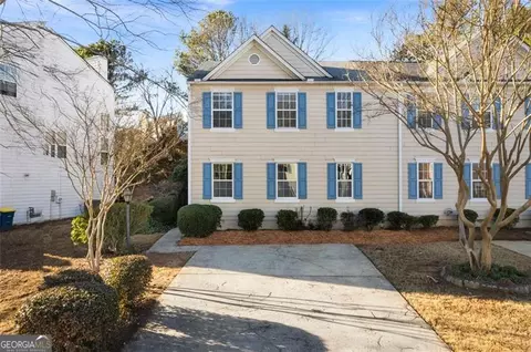 4403 Thorngate Ln, Acworth, GA 30101