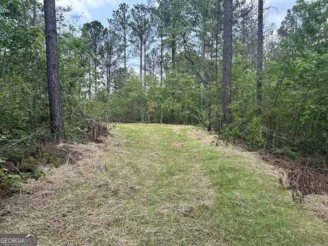 149 River Cv, Carrollton, GA 30117 photo 8