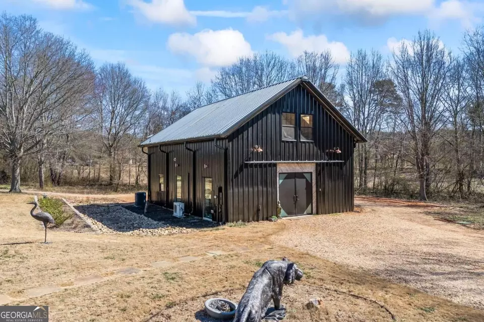 Exterior - 356 W Oak Grove Rd NW, Adairsville, GA 30103 photo 2 of 10