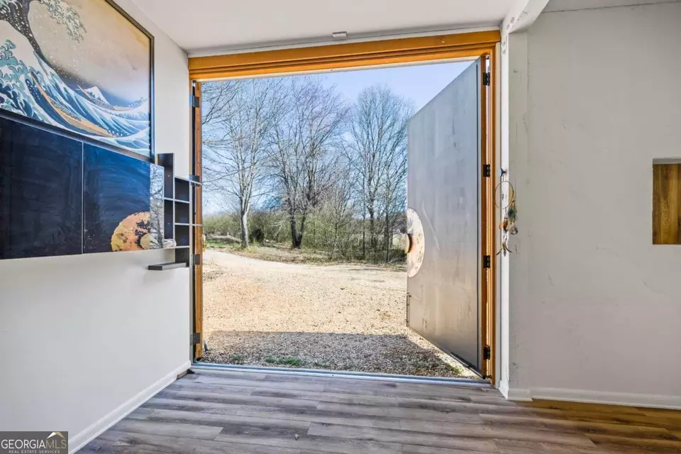 Entry Way - 356 W Oak Grove Rd NW, Adairsville, GA 30103 photo 1 of 5