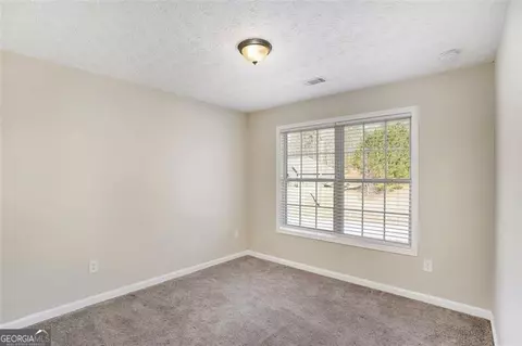 30 Sampson Ct, Covington, GA 30016 photo 11