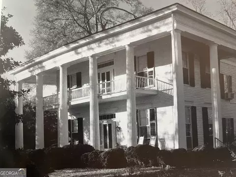 Exterior - 206 Broad St, Lagrange, GA 30240 photo 10 of 10