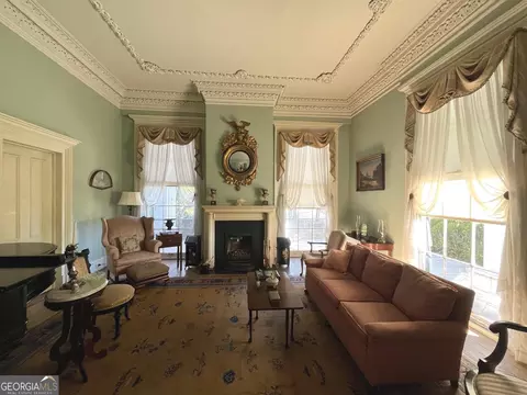 Living - 206 Broad St, Lagrange, GA 30240 photo 1 of 5