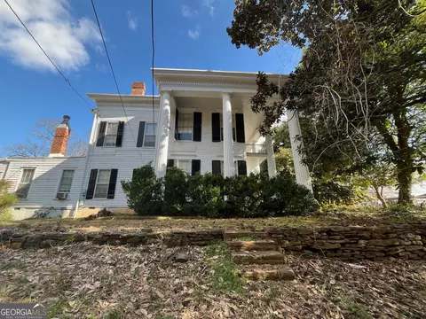 Exterior - 206 Broad St, Lagrange, GA 30240 photo 4 of 10