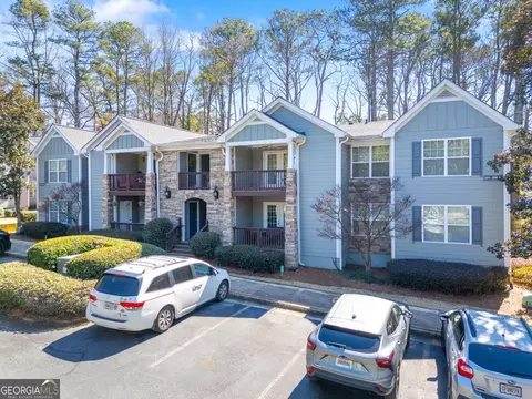 301 Madison Ct SE, Smyrna, GA 30080