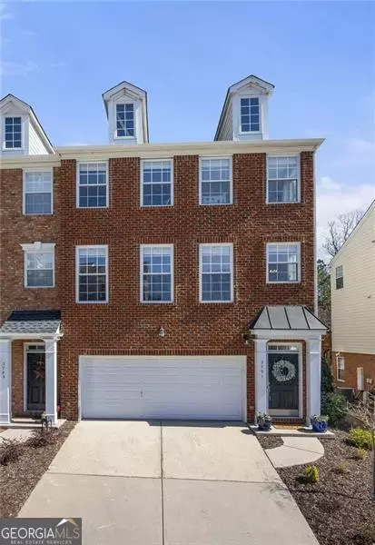 3791 Chattahoochee Summit Dr #4, Atlanta, GA 30339