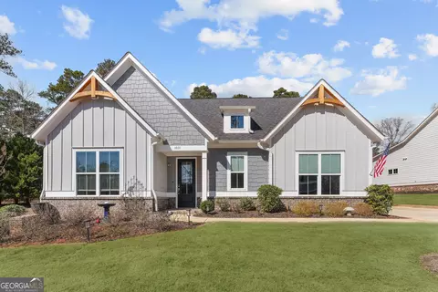 1031 Spoon Dr, Greensboro, GA 30642