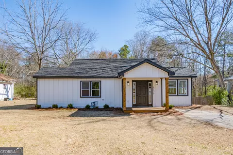 8176 Camp St, Douglasville, GA 30134