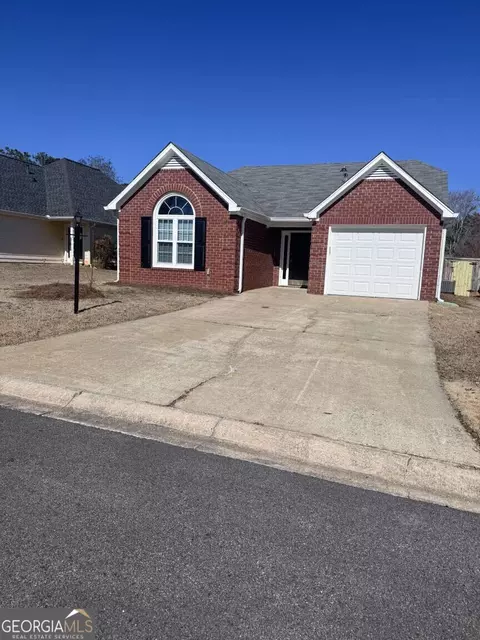 16 Greentree Dr, Newnan, GA 30265