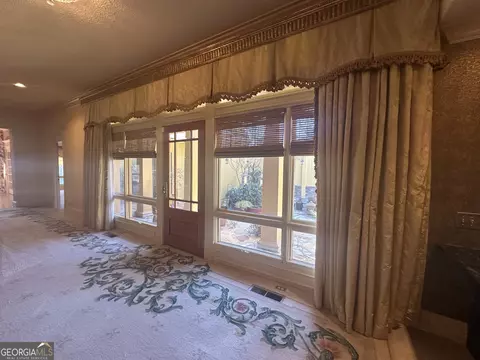 Entry Way - 306 St Andrews Ct, Lagrange, GA 30240 photo 1 of 3