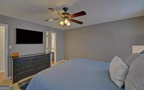 Bedroom - 103 Beaver Brook Dr, Toccoa, GA 30577 photo 2 of 6
