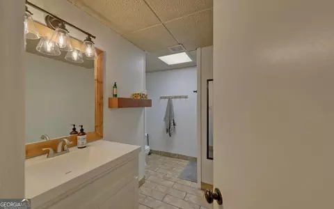 Bath - 103 Beaver Brook Dr, Toccoa, GA 30577 photo 6 of 6