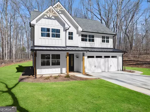 Exterior - 175 Stream Side Dr, Pendergrass, GA 30567 photo 2 of 7