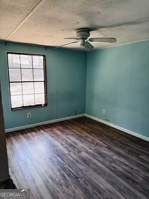 Bedroom - 2067 Bartley Rd, Lagrange, GA 30240 photo 2 of 8