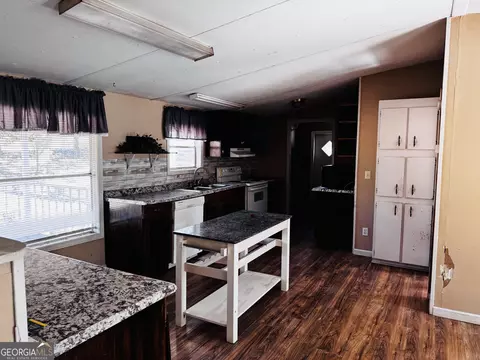 Kitchen - 2067 Bartley Rd, Lagrange, GA 30240 photo 1 of 1