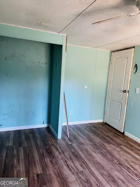 Bedroom - 2067 Bartley Rd, Lagrange, GA 30240 photo 1 of 8