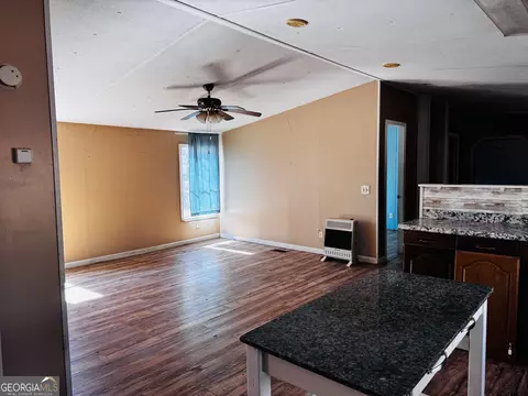 Living - 2067 Bartley Rd, Lagrange, GA 30240 photo 6 of 7
