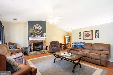 128 Edgemont Dr, Lagrange, GA 30240 photo 5