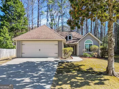 759 Reeves Lake Dr SW, Marietta, GA 30064