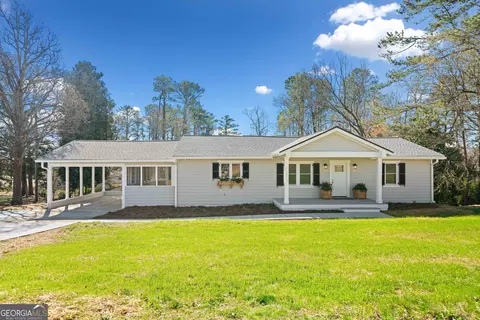 3784 Robinson Rd NE, Marietta, GA 30068