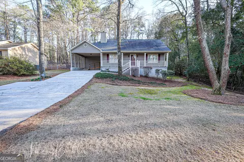 1321 Happy Trl, Macon, GA 31220