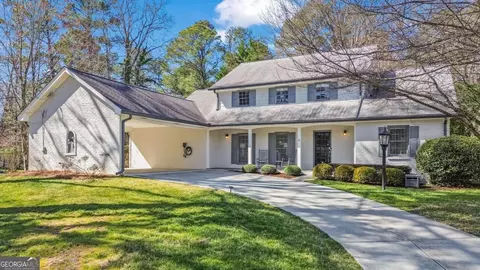 180 Stone Mill Trl, Atlanta, GA 30328
